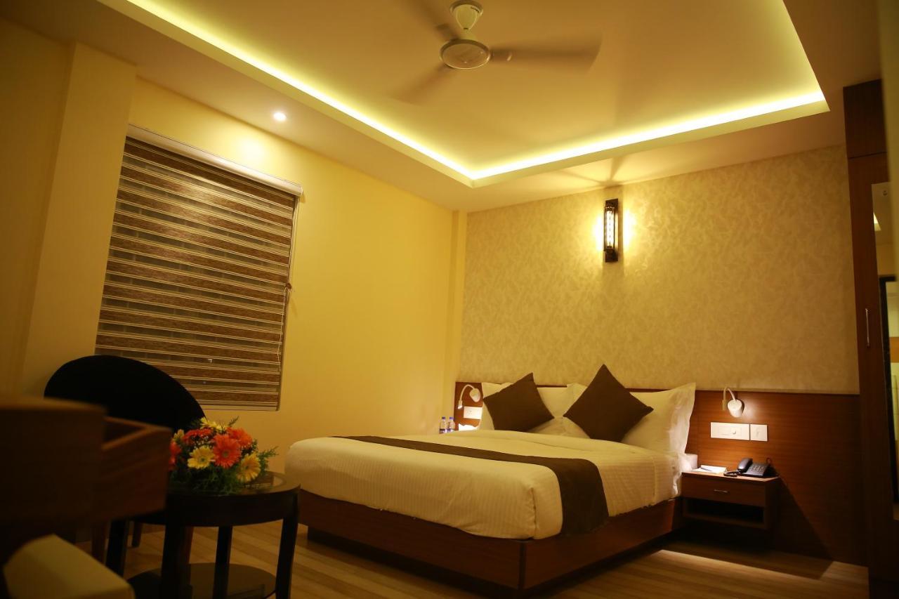 D'Chandelier Kochi Exterior foto